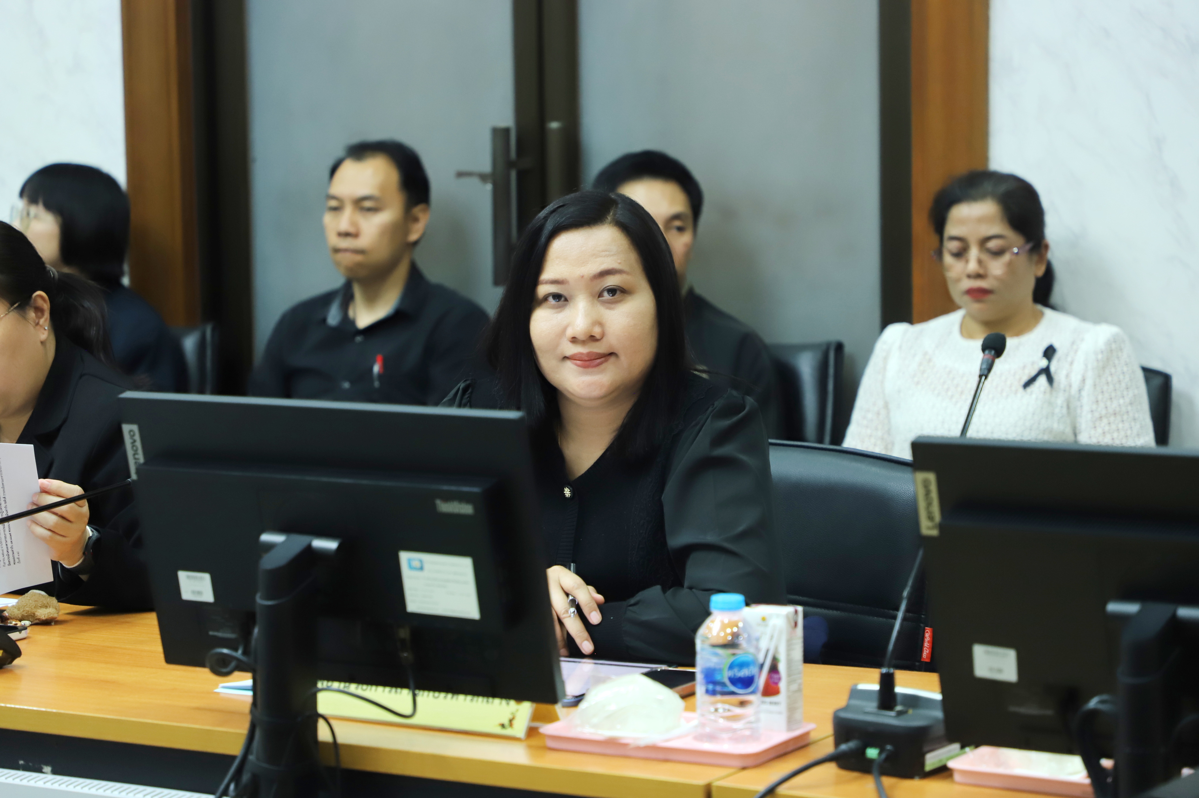 title - ส.ป.ก.ประชุมคณะทำงานกำหนดตัวชี้วัด กำกับและติดตามการถ่ายทอดตัวชี้วัดระดับองค์กรสู่ระดับหน่วยงาน(Cascading) ของสำนักงานการปฏิรูปที่ดินเพื่อเกษตรกรรม (ส.ป.ก.)